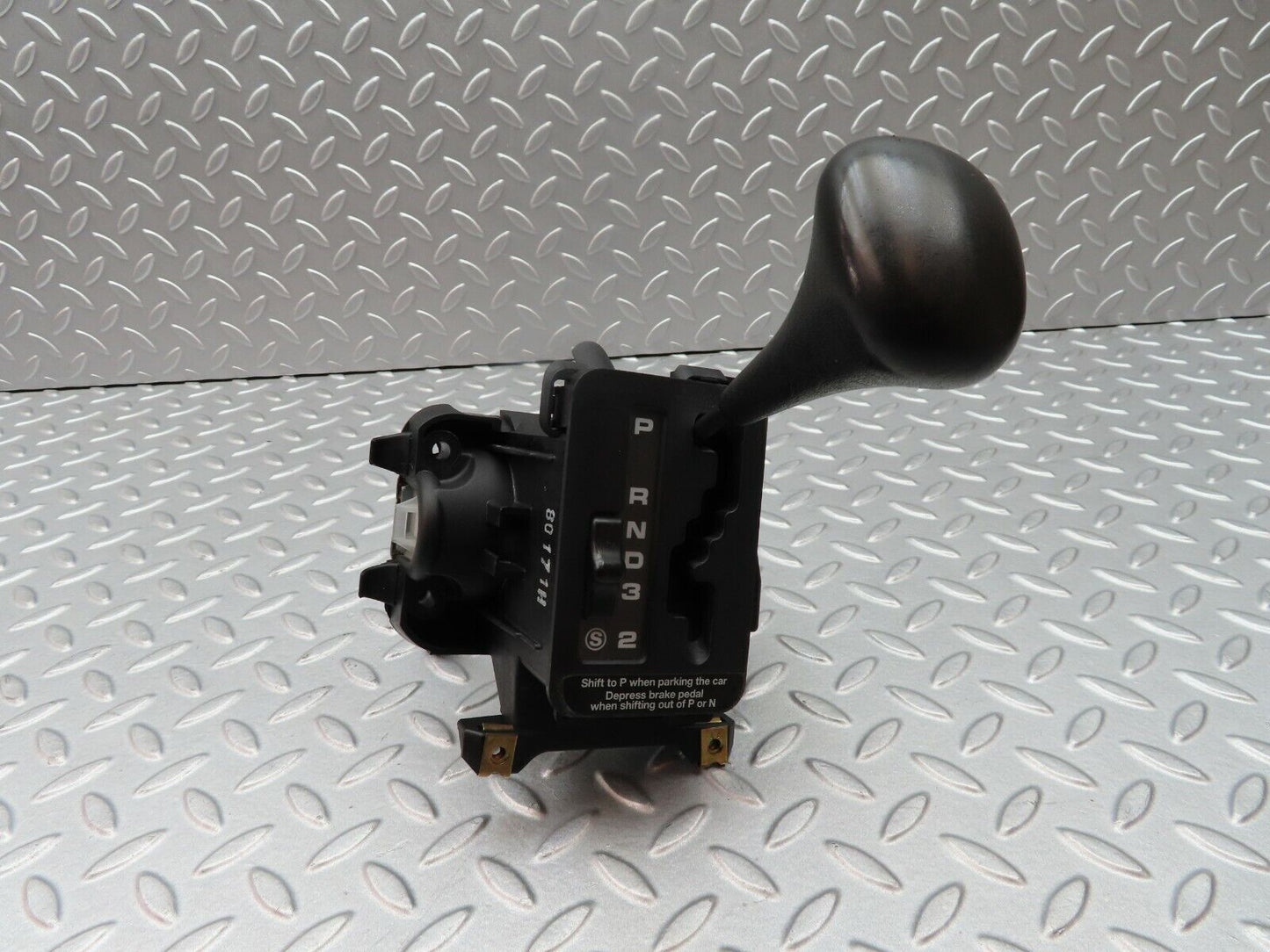5377 Mercedes-Benz W124 230E Automatic Gear Shift Selector 1242670237