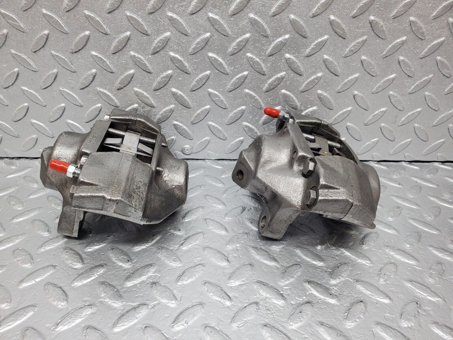 45917 Mercedes-Benz W126 420SE Rear Brake Caliper Left & Right ATE