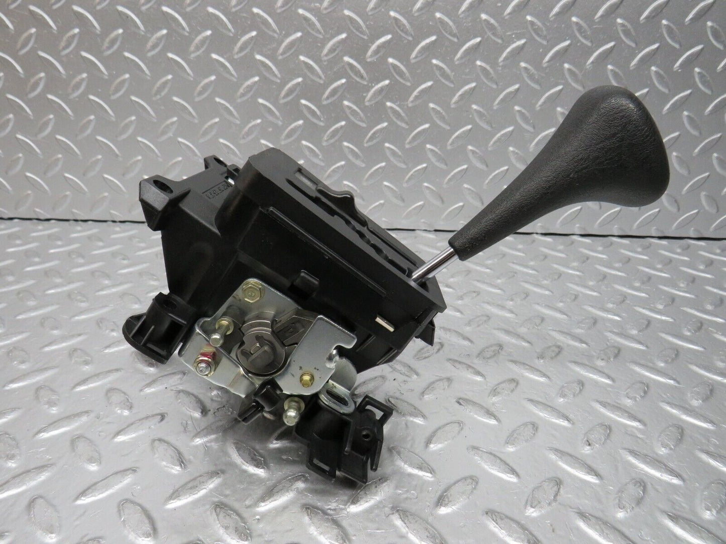 31673 Mercedes-Benz W201 190LE 1.8L Automatic Gear Selector 1292670637