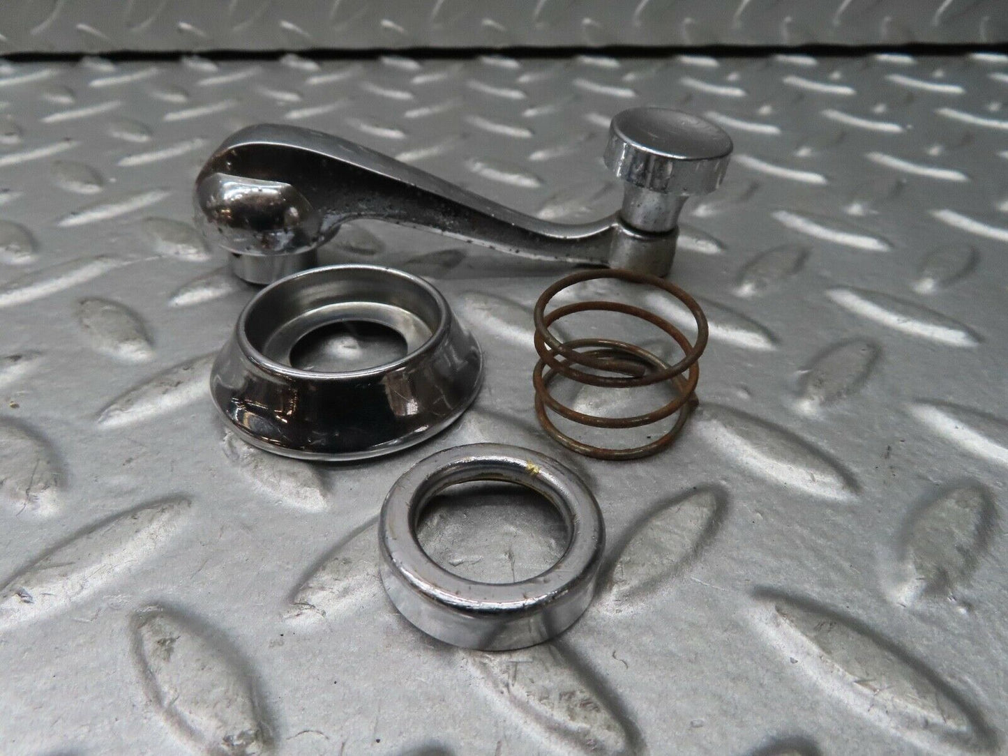 19009 Mercedes-Benz W120 W121 Ponton Window Lifter Crank Handle Chrome