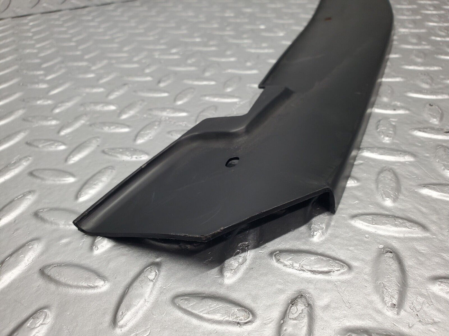 46348 Mercedes-Benz C123 280CE Coupe Front Bumper Centre Filler Trim 1238853023