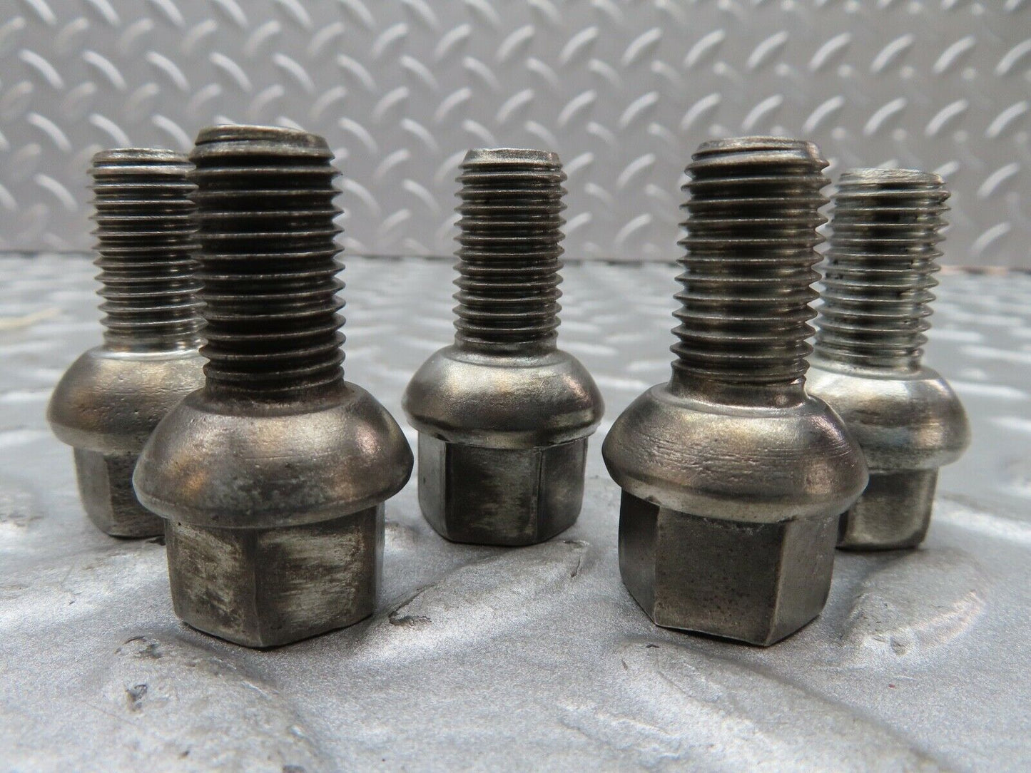 16800 Mercedes-Benz 5x Steel Wheel Lug Bolt M12x1.5