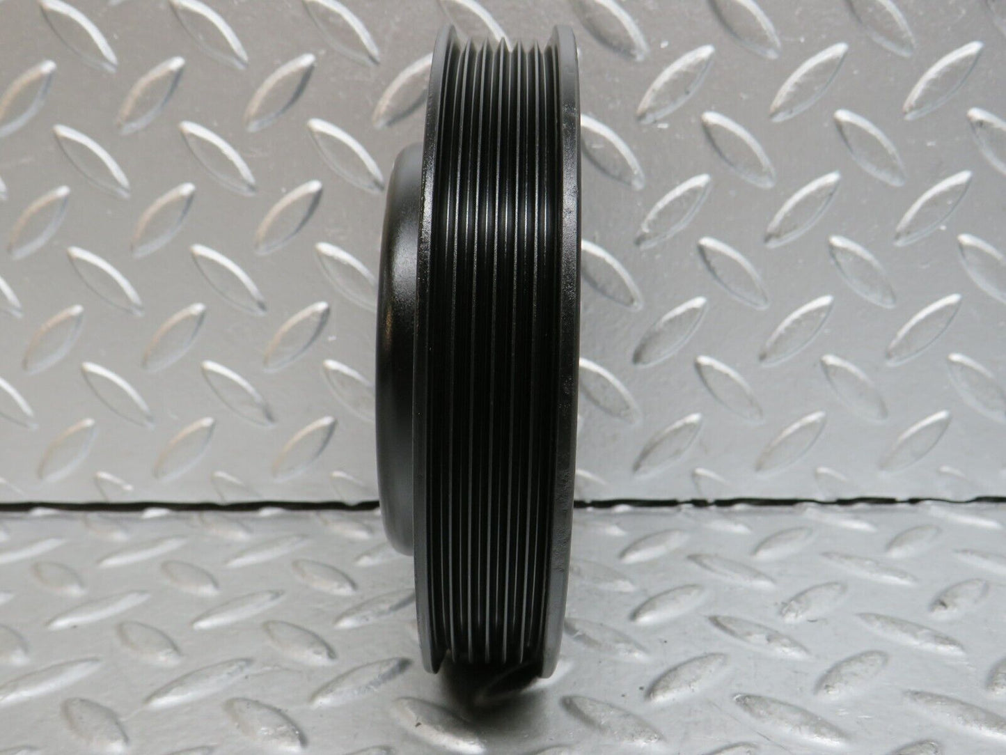 29514 Mercedes-Benz W124 230E Crankshaft Pulley 6030320204