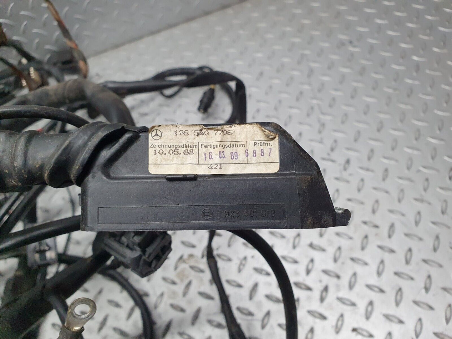 41298 Mercedes-Benz W126 300SE Engine Wiring Harness 1265407706 1265405035