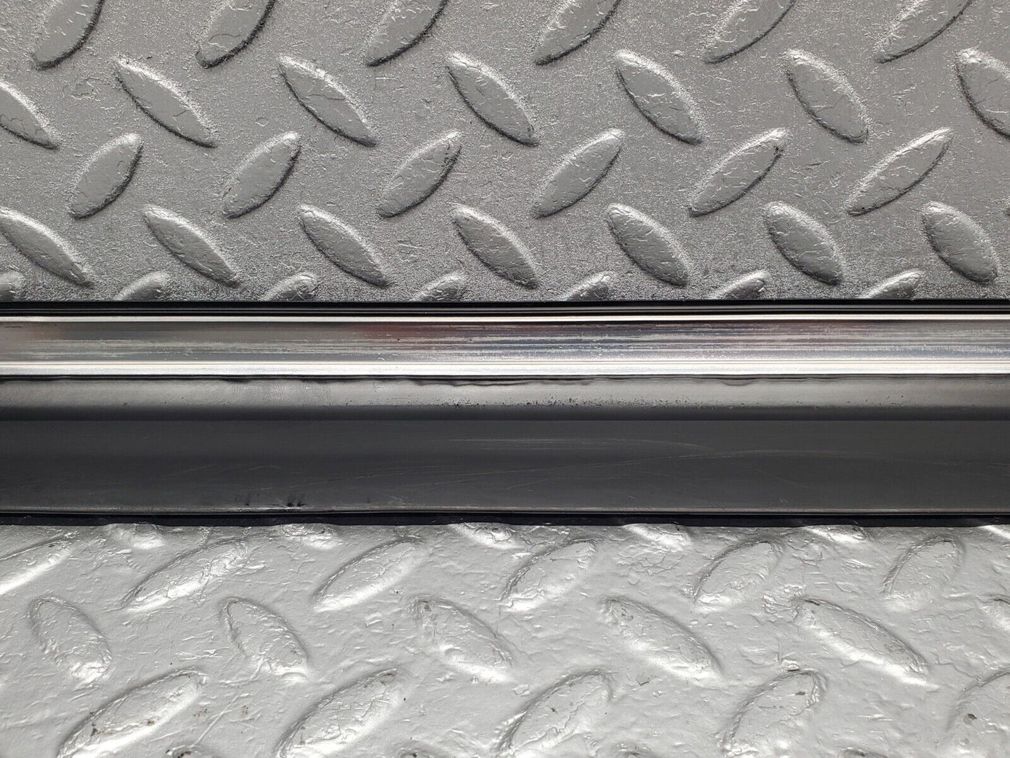 46331 Mercedes-Benz C123 280CE Coupe Right Door Lower Moulding Trim 1236903480