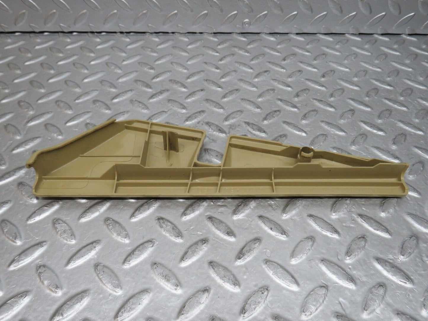 29391 Mercedes-Benz W124 230E Front Right Driver Seat Trim Beige 1249190220