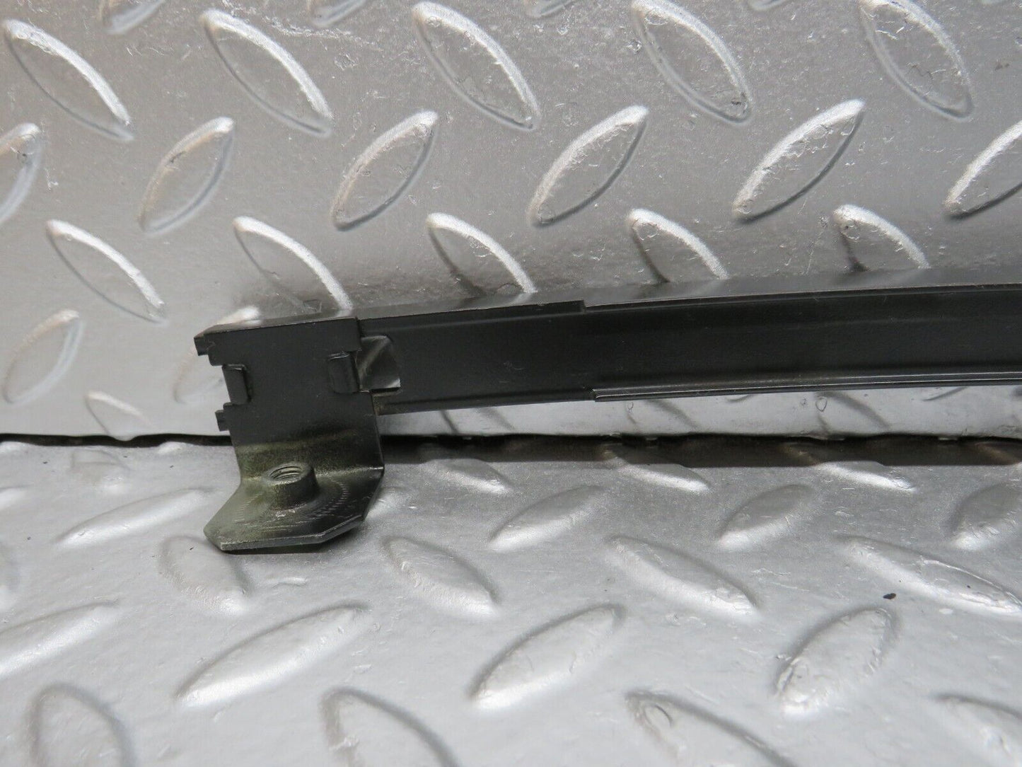 31756 Mercedes-Benz W201 190LE 1.8L Rear Left Window Channel