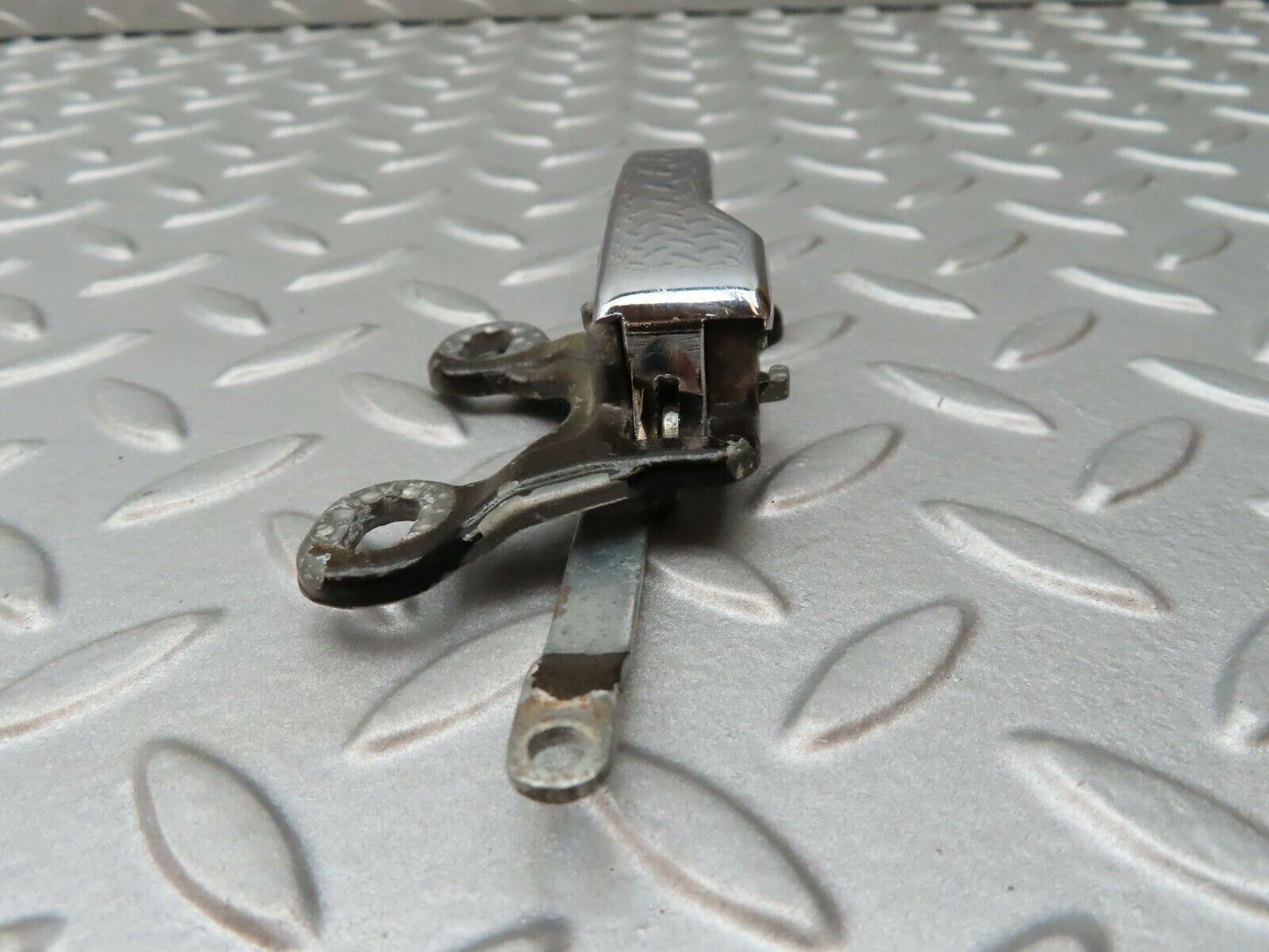 4118 Mercedes-Benz W108 280SE Right Interior Door Handle 1107660419
