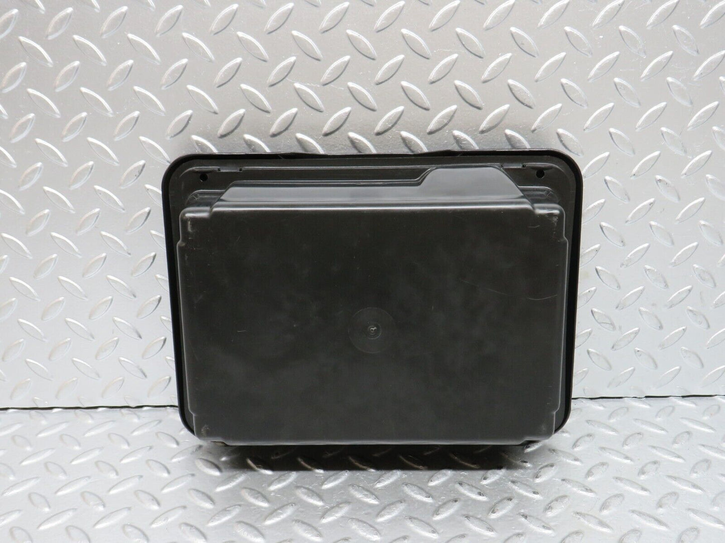 28004 Mercedes-Benz W123 280E First Aid Box 1238650353