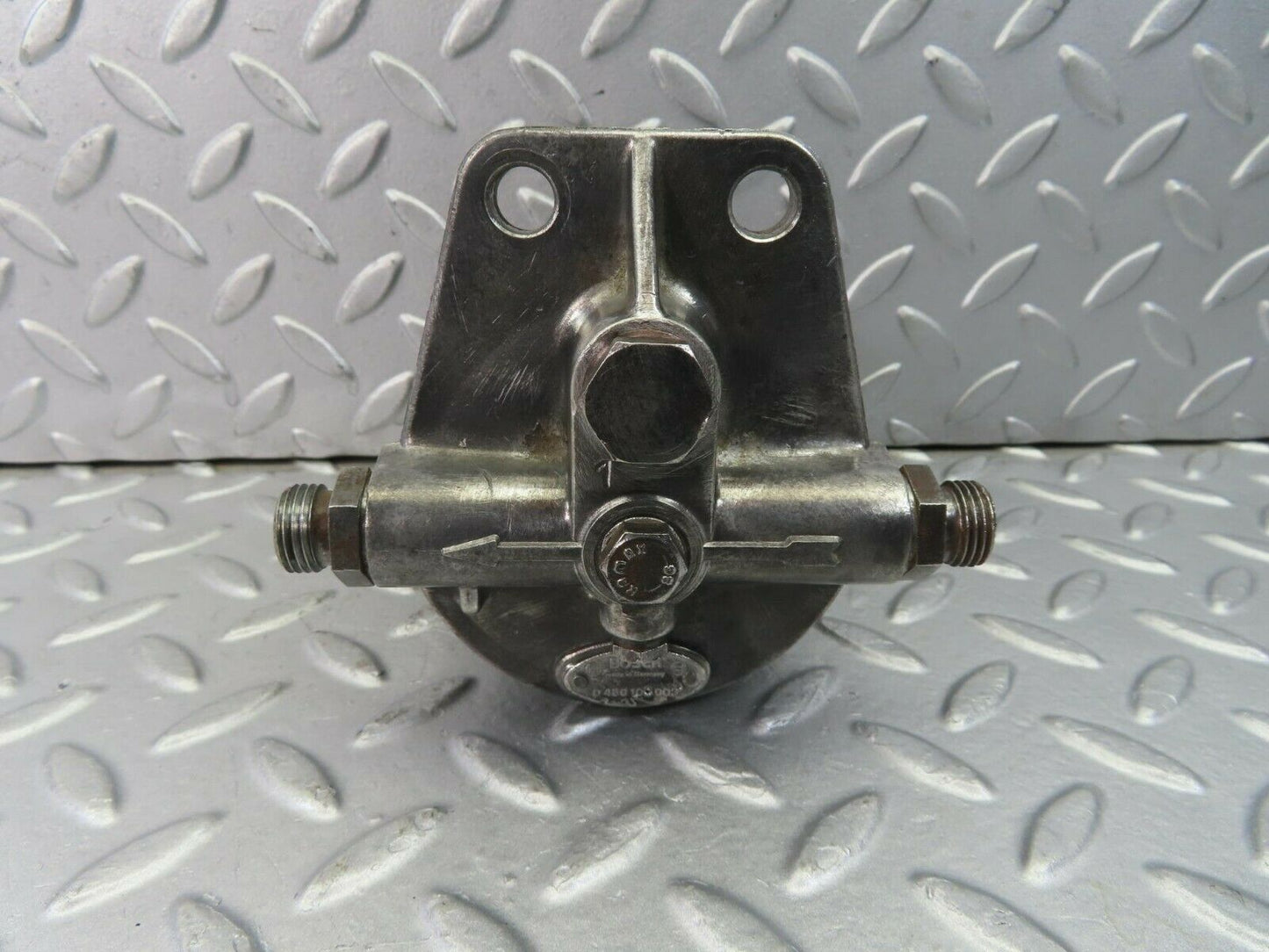 8916 Mercedes-Benz W108 Fuel Filter Housing Bosch 0450108003
