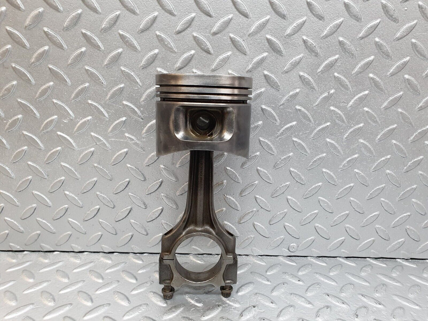 43076 Mercedes-Benz W123 Piston With Connecting Rod 95.485 mm 1020341