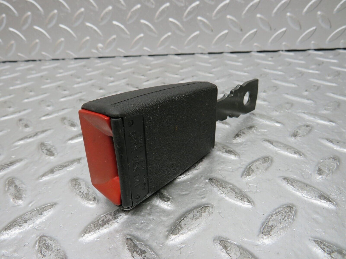 32088 Mercedes-Benz W123 230E Front Right Seat Belt & Buckle 1238602686