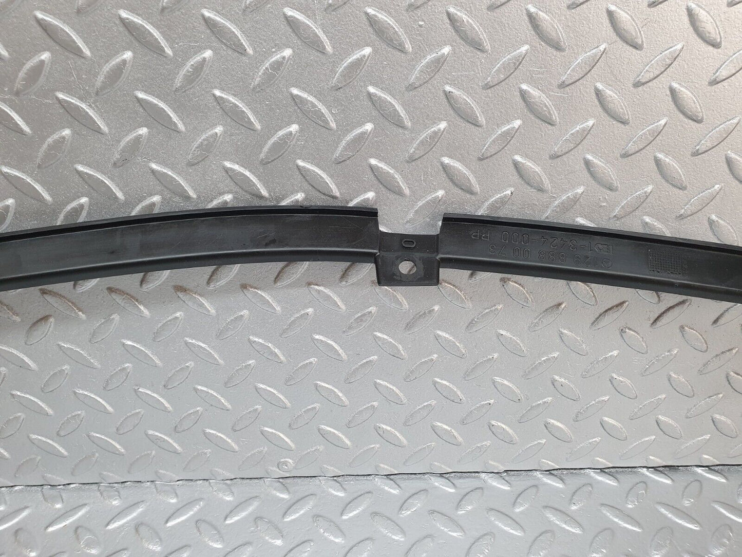 42548 Mercedes-Benz R129 320SL Coupe Bonnet Grill Surround Trim 1298880073
