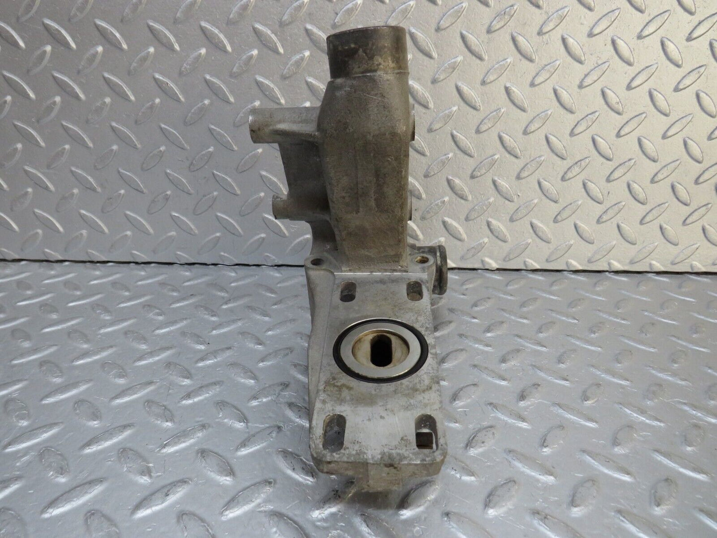 37589 Mercedes-Benz W109 300SEL Air Suspension Compressor Bracket 1161311335