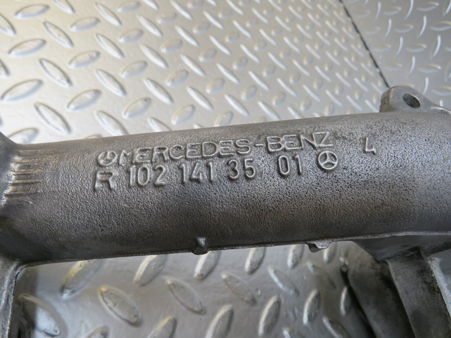 25713 Mercedes-Benz W201 Air Intake Manifold 1021413501