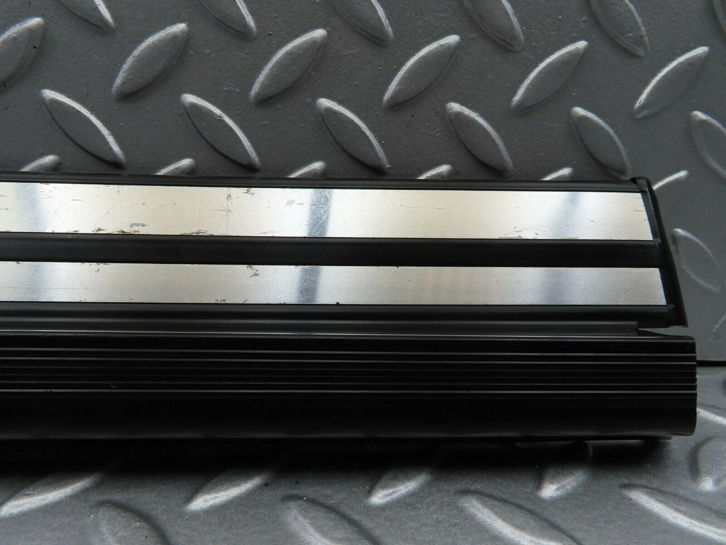 6549 Mercedes-Benz S124 E220 Wagon Rear Left Door Sill Trim
