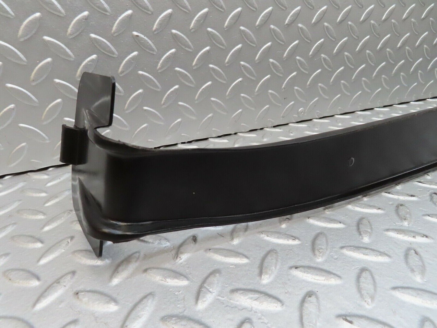 16833 Mercedes-Benz C123 280CE Coupe Cable Channel Cover Right Side 1238211236