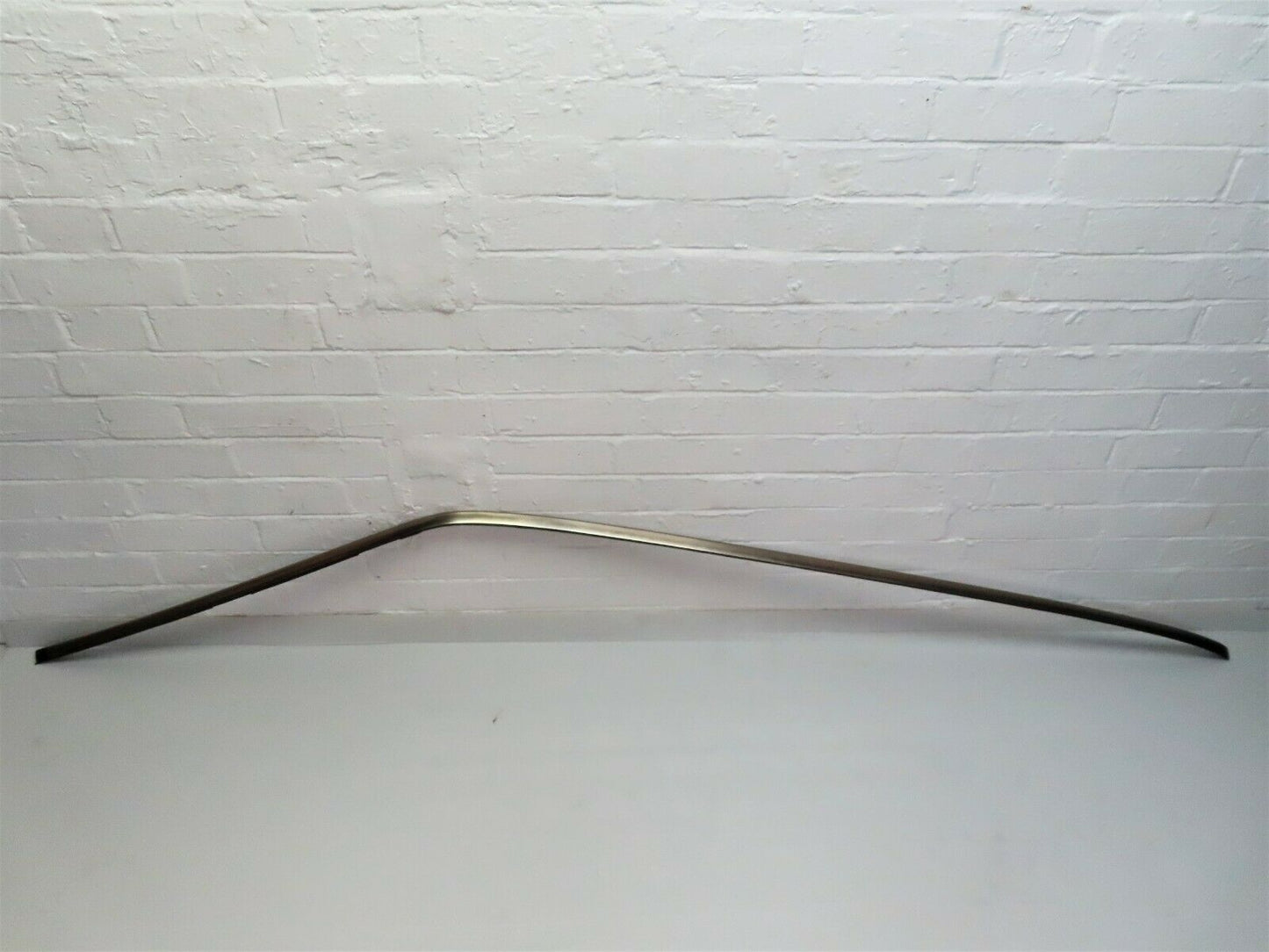 5504 Mercedes-Benz W124 230E Roof Chrome Trim Left Side 1246900397