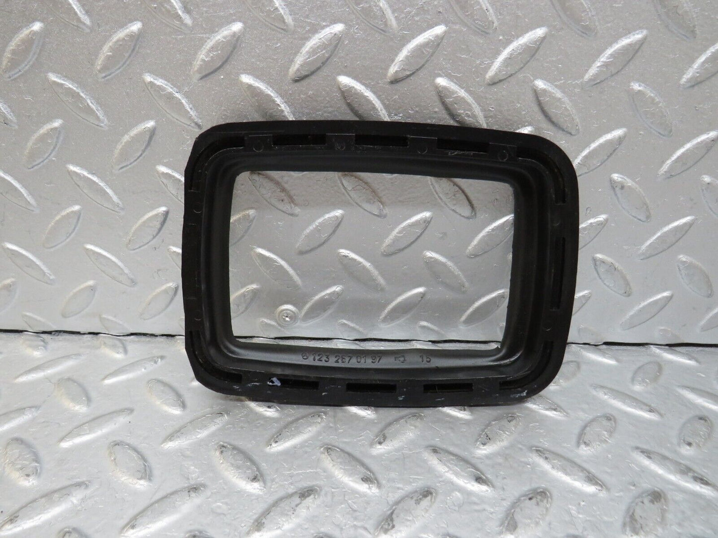 35400 Mercedes-Benz R107 280SL Gear Selector Surround Rubber 1232670197