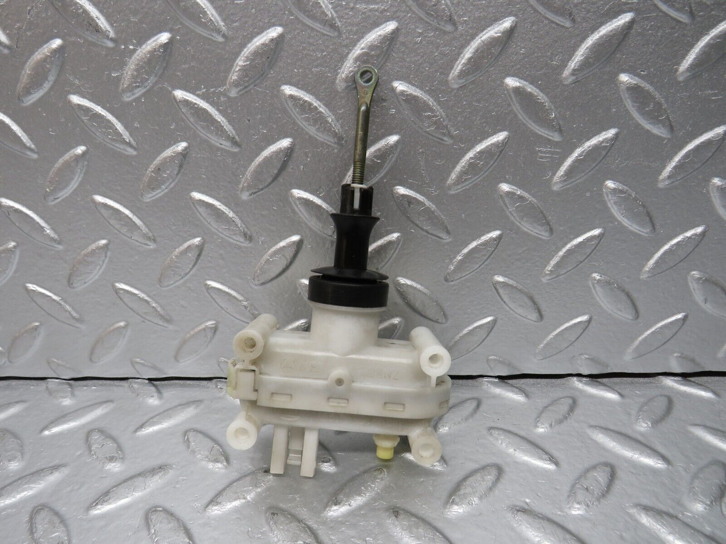 31397 Mercedes-Benz S124 220TE Door Lock Vacuum Actuator Hella Rear Right