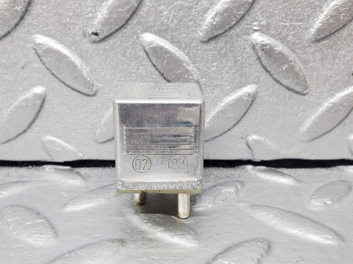 45536 Mercedes-Benz W126 420SE Multi Purpose Relay 0015420219