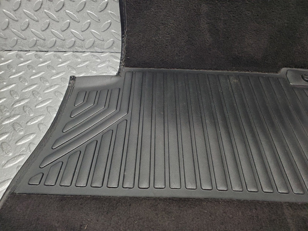 W201 Baby Benz front right floor carpet black used OEM