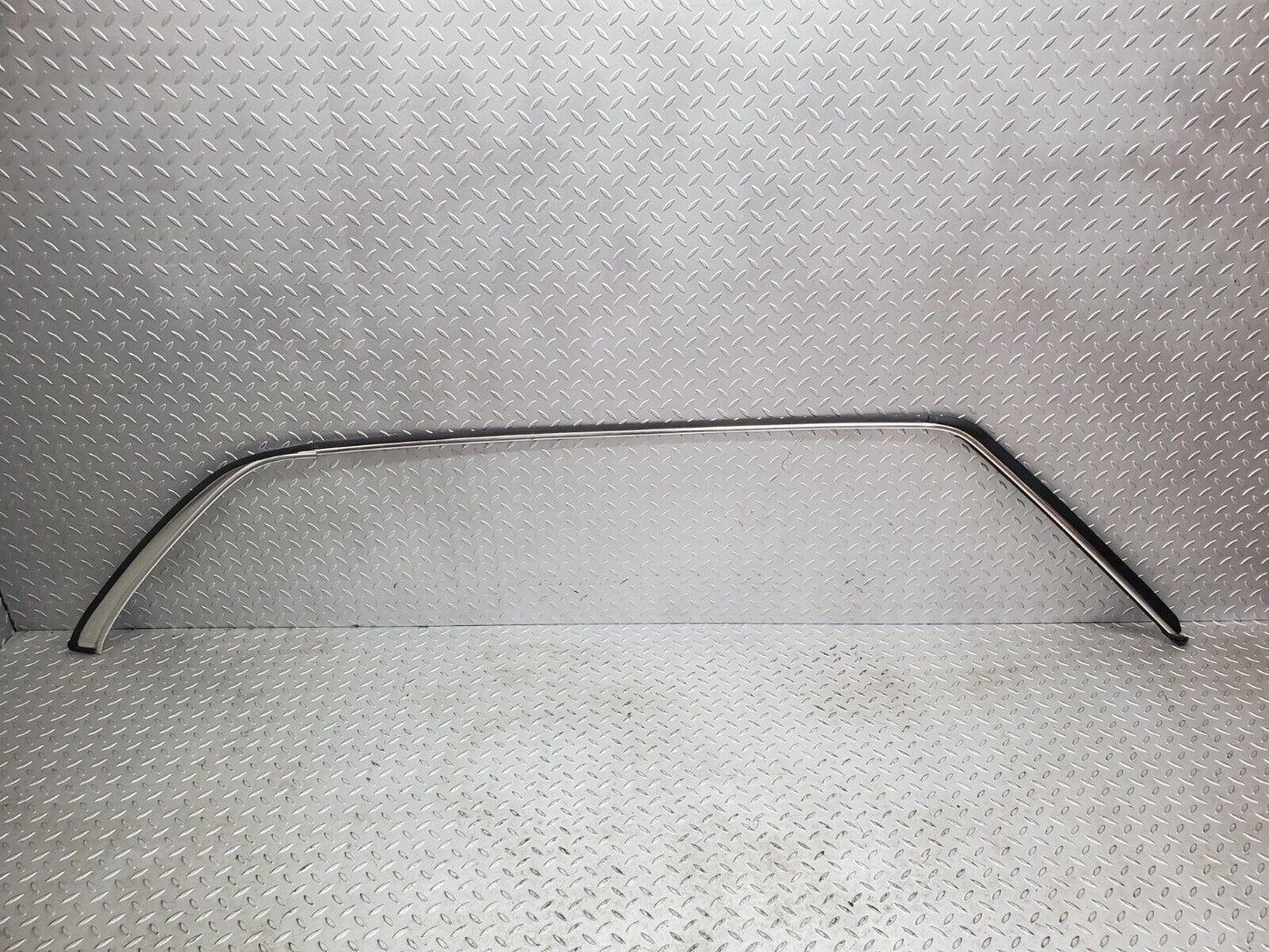 44546 Mercedes-Benz W123 280E Roof Chrome Moulding Trim Right Side 1236981430