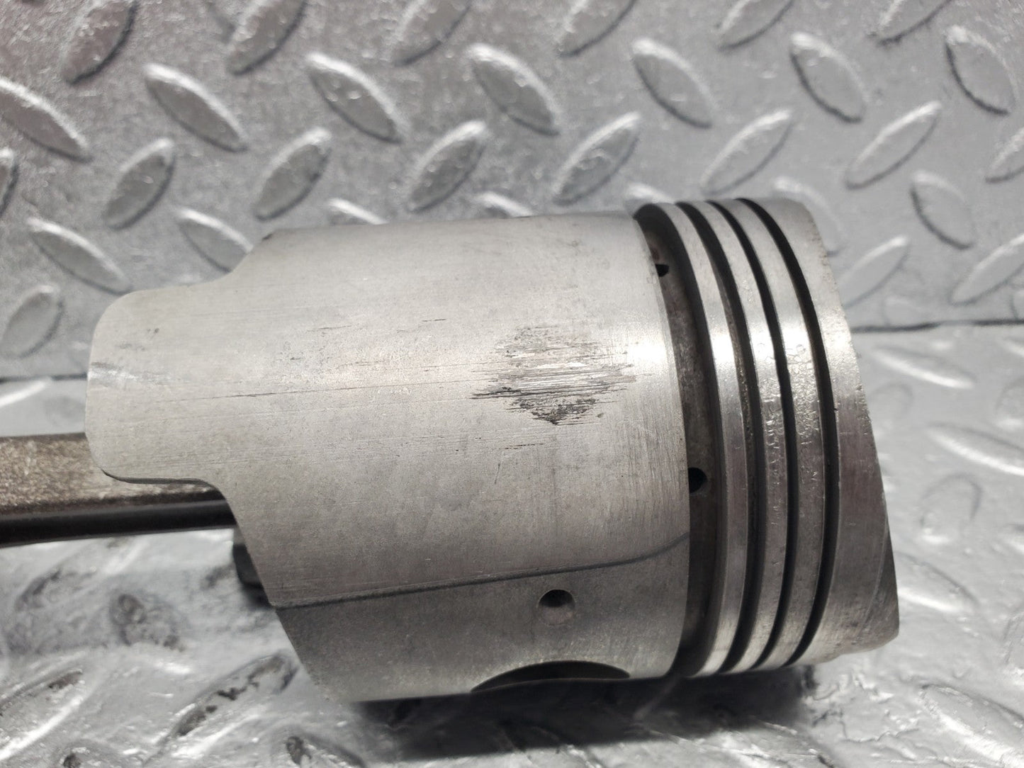 W112 piston and connecting rod used OEM