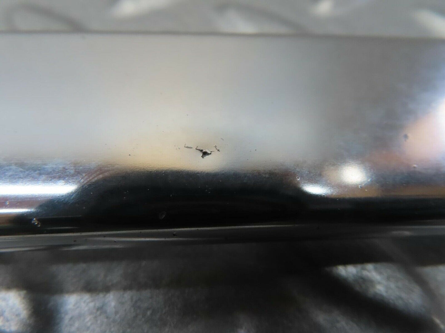 14142 Mercedes-Benz C107 280SLC Quarter Window Front Chrome Trim