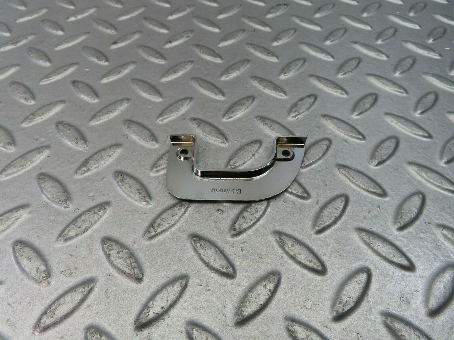 9061 Mercedes-Benz W115 Right Interior Chrome Door Latch Trim
