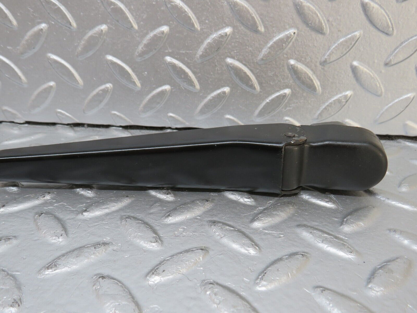 34523 Mercedes-Benz C126 380SEC Coupe Windscreen Wiper Arm Bosch Right Side