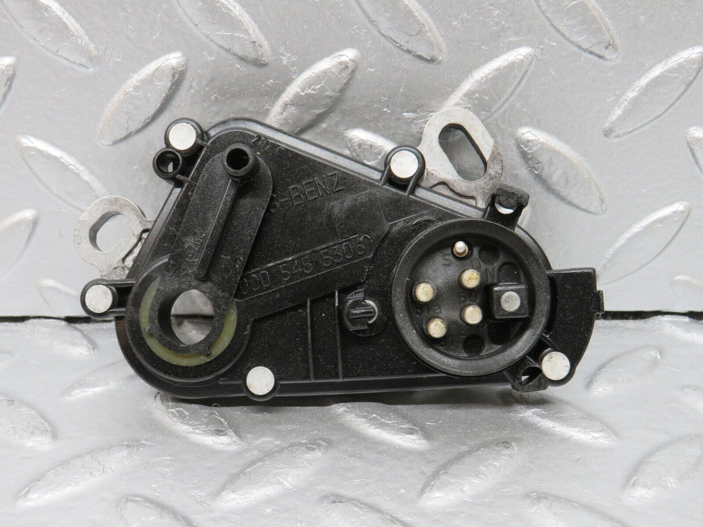 33133 Mercedes-Benz W126 380 V8 M116 Reverse Light Switch 0005455306