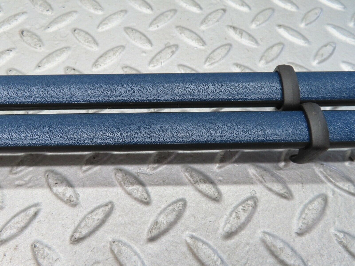 17825 Mercedes-Benz W116 450SEL Interior Roof Grab Handle Set Blue