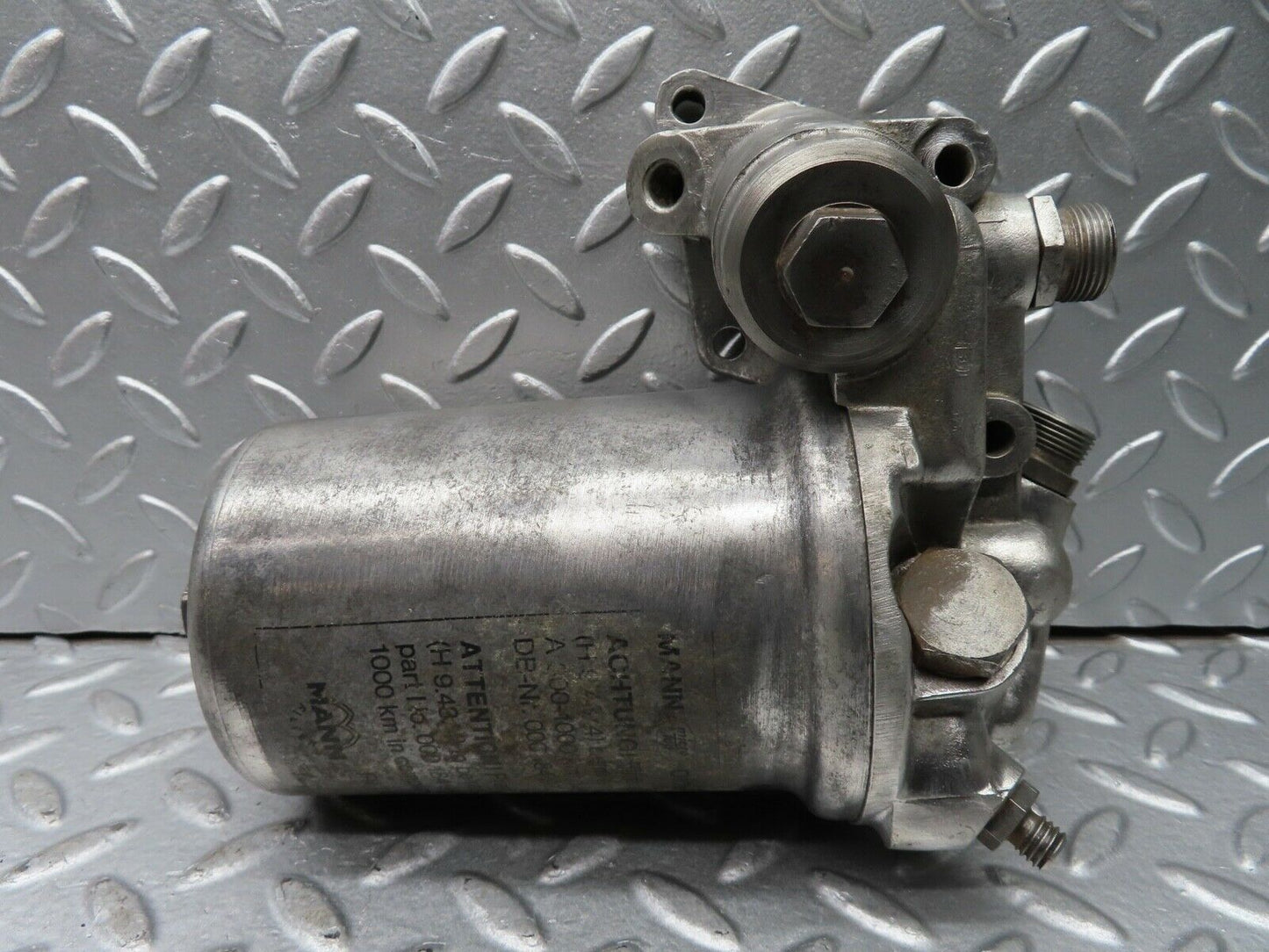 20418 Mercedes-Benz W114 280CE Coupe Oil Filter Housing 1101800010