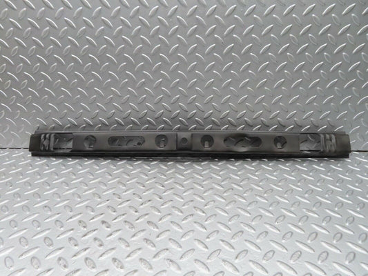 15351 Mercedes-Benz W123 230E Front Bumper Centre Bracket