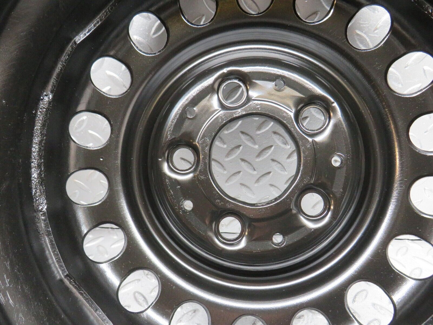 31607 Mercedes-Benz Steel Wheel Set 6Jx15H2 ET49 1244001202