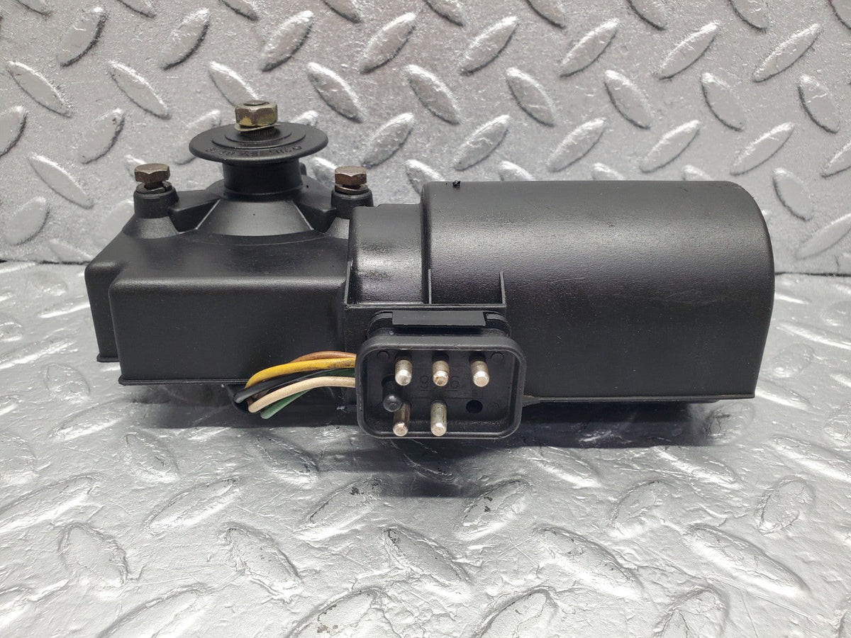 W201 Baby Benz wiper motor used OEM