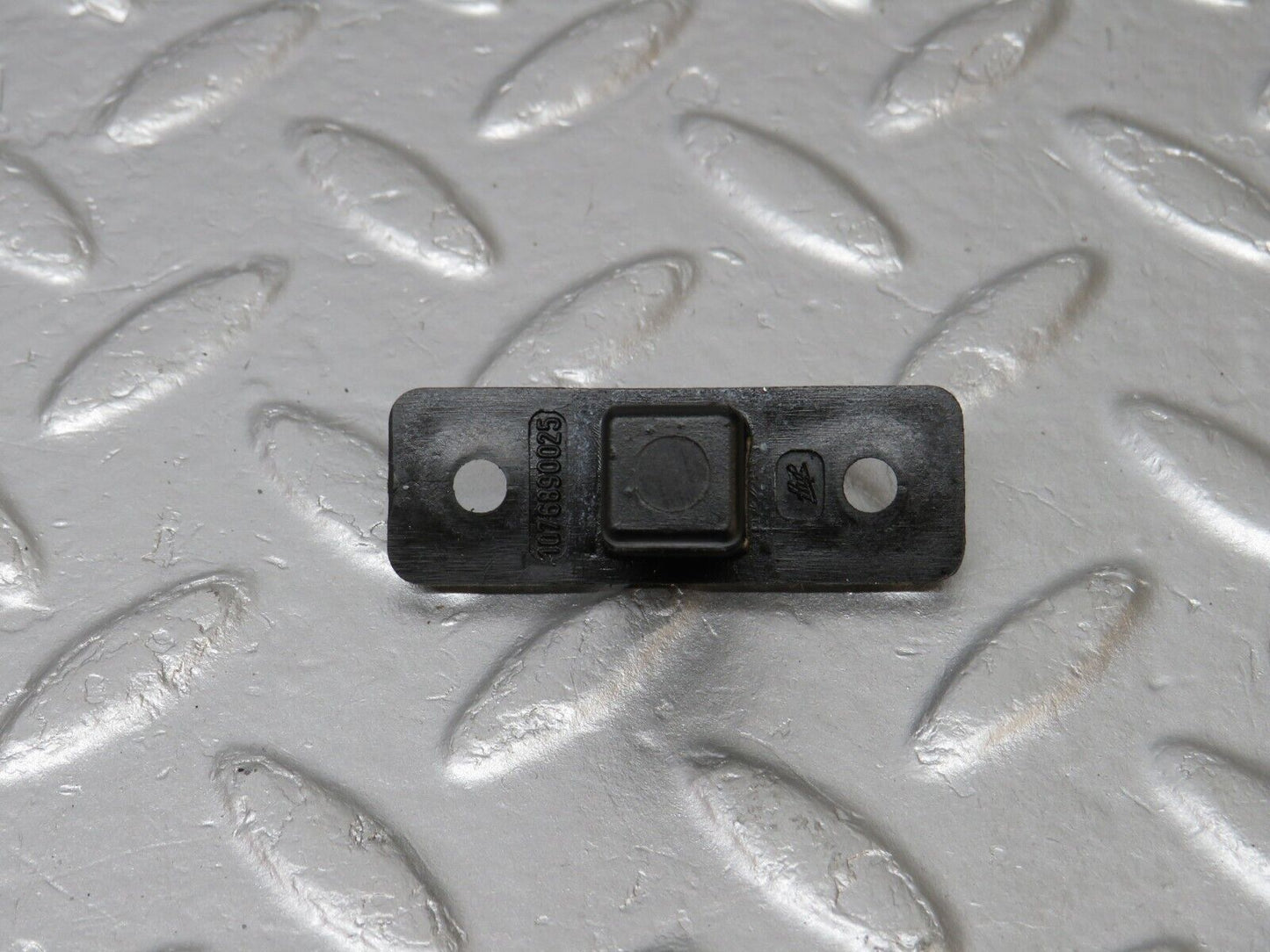 39837 Mercedes-Benz R107 350SL Glove Box Lock 1076890025