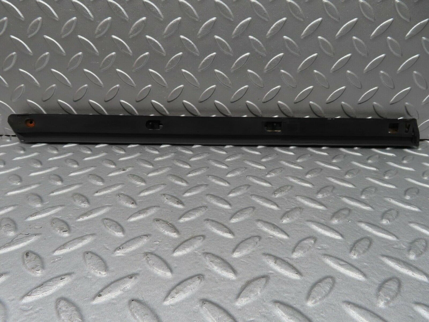 14113 Mercedes-Benz C107 280SLC Rear Left Fender Wing Centre Moulding Trim