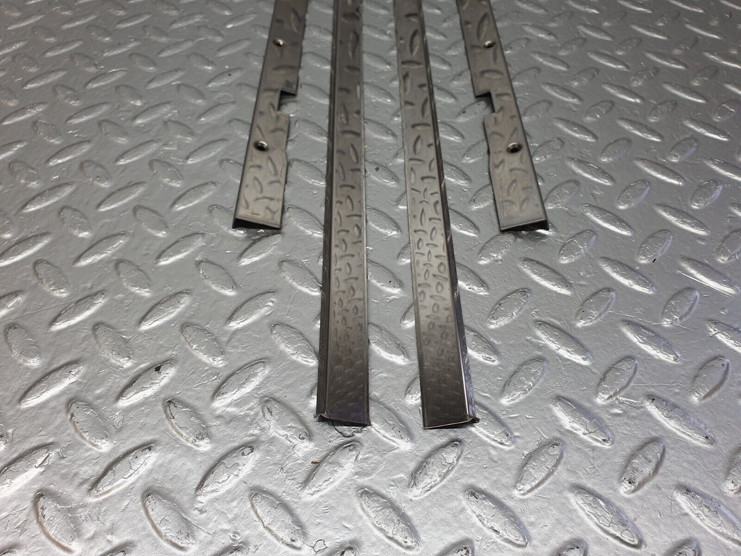 42913 Mercedes-Benz W201 190 2.0L Sunroof Chrome Trim Set