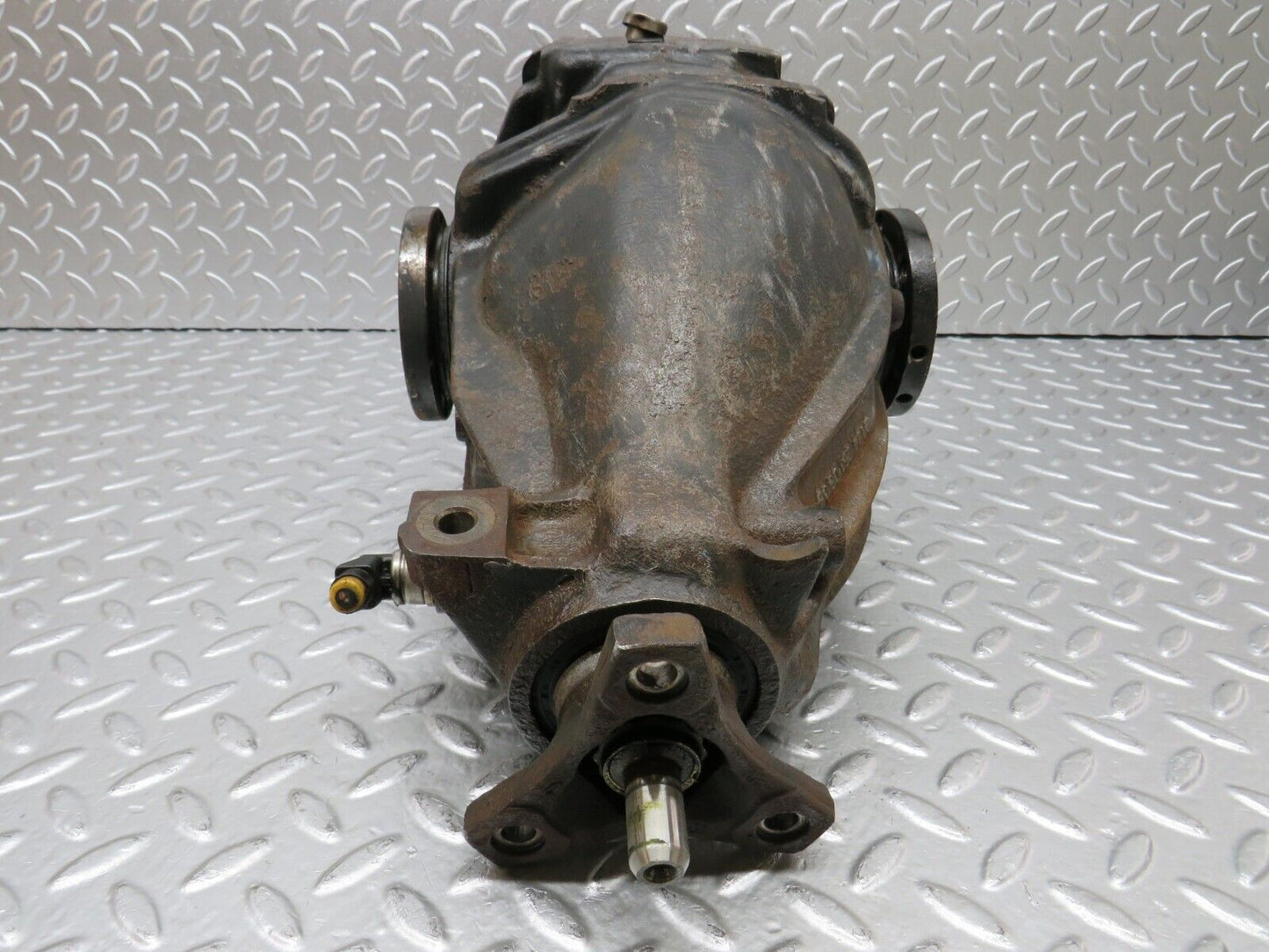 26752 Mercedes-Benz C124 220CE Coupe Rear Differential Ratio 3.07 1243510605