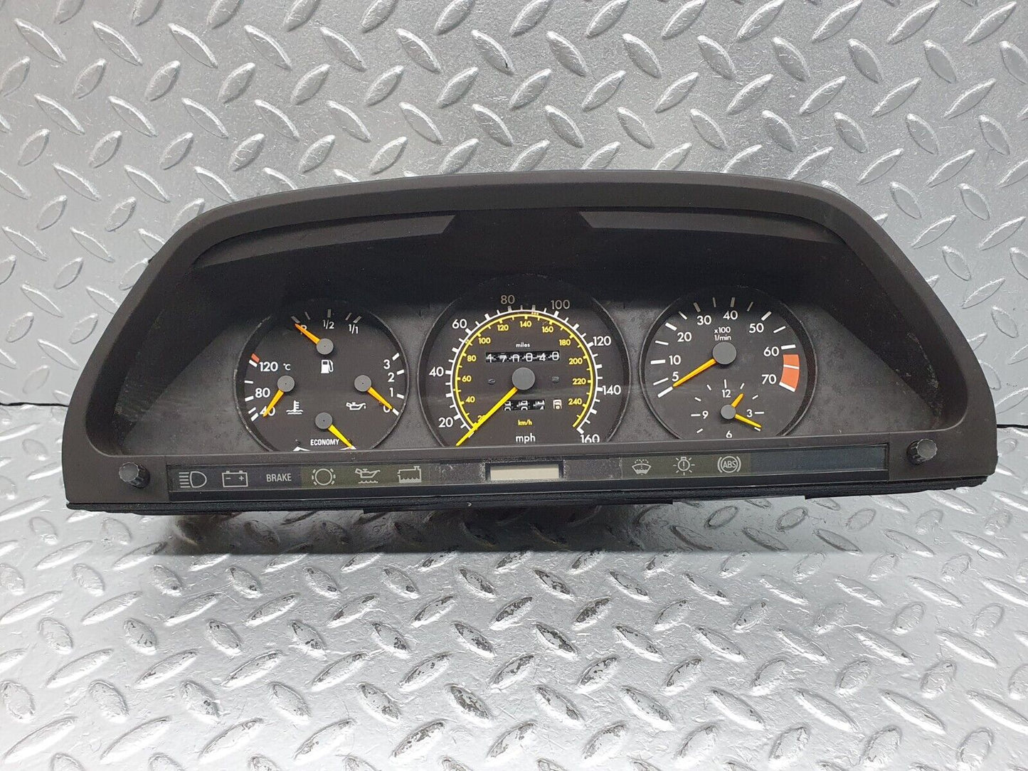41200 Mercedes-Benz W126 300SE Instrument Cluster 1265427557