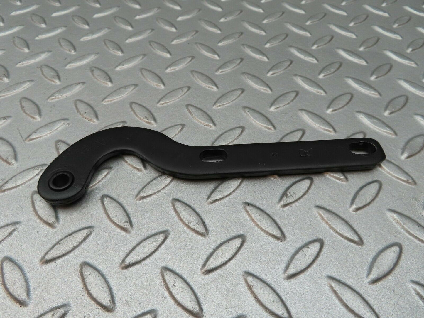 3620 Mercedes-Benz W108 280SE Right Bonnet Hinge Support