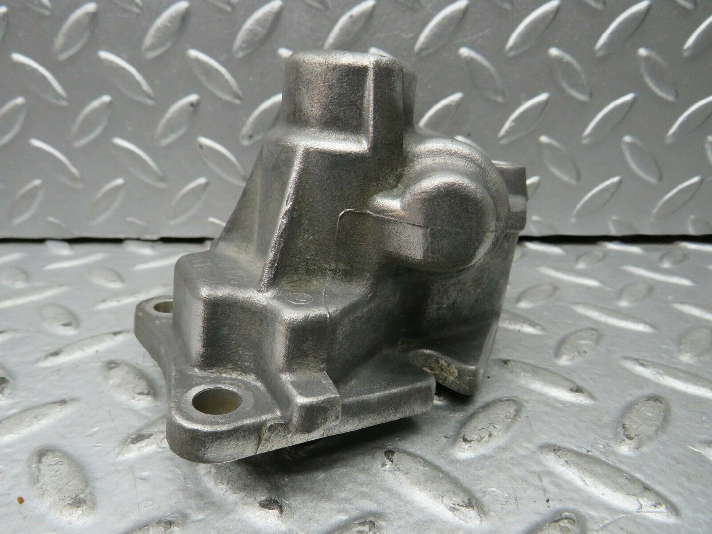 22163 Mercedes-Benz S123 280TE Ignition Distributor Housing 1101580515