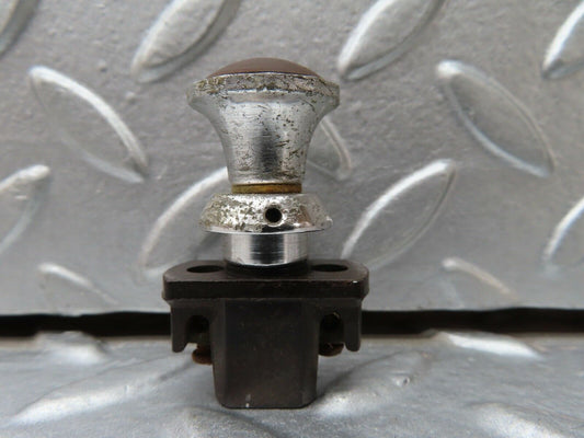 18654 Mercedes-Benz W120 W121 Ponton Switch Ceiling Lamp 2612