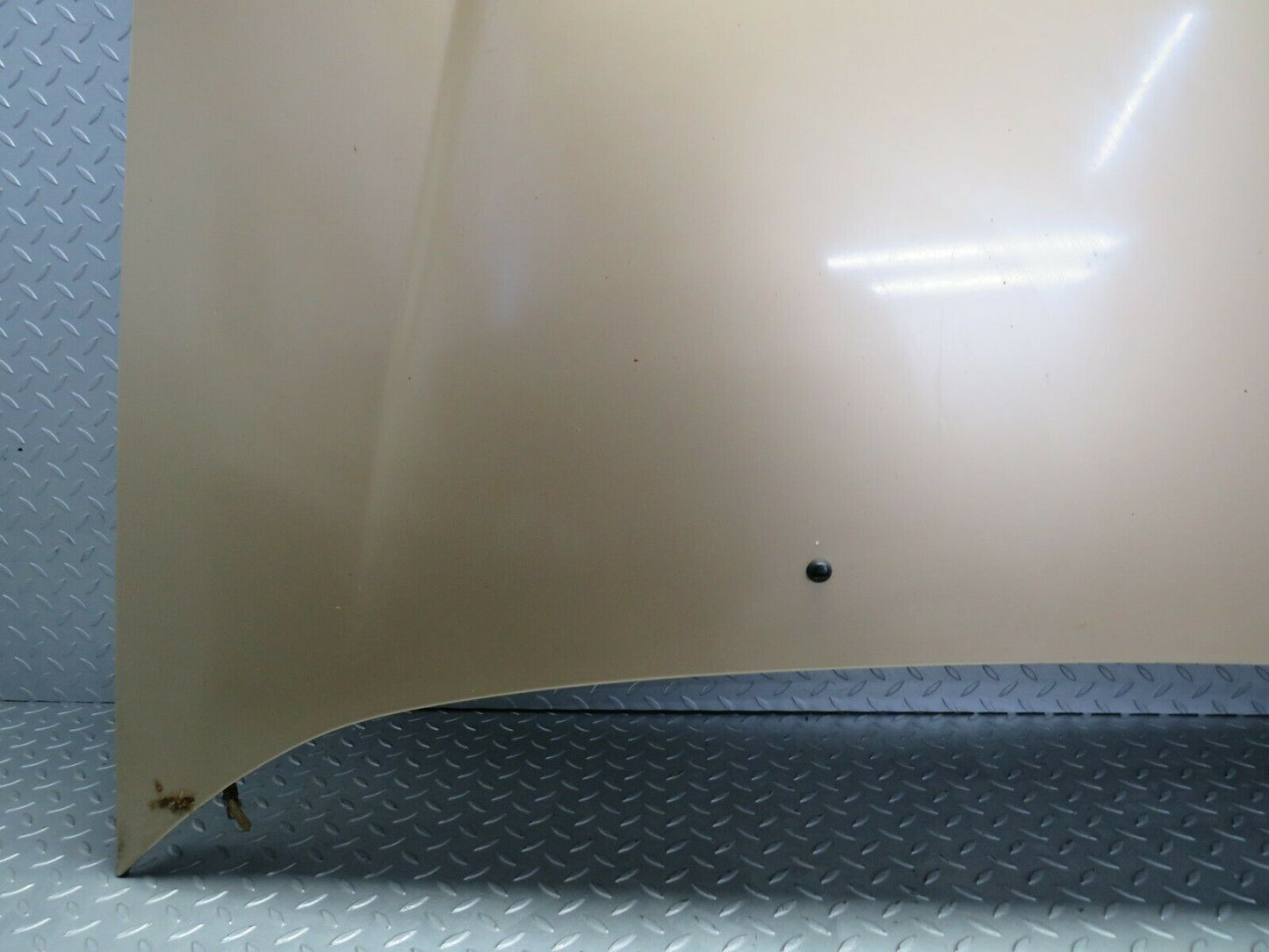 22104 Mercedes-Benz S123 280TE Wagon Bonnet