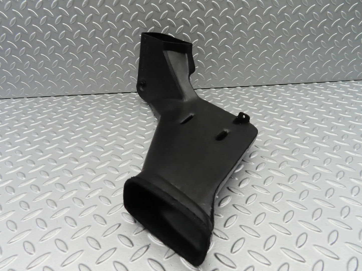 6498 Mercedes-Benz S124 E220 Wagon Heater Air Duct Vent Left Side 1248310146