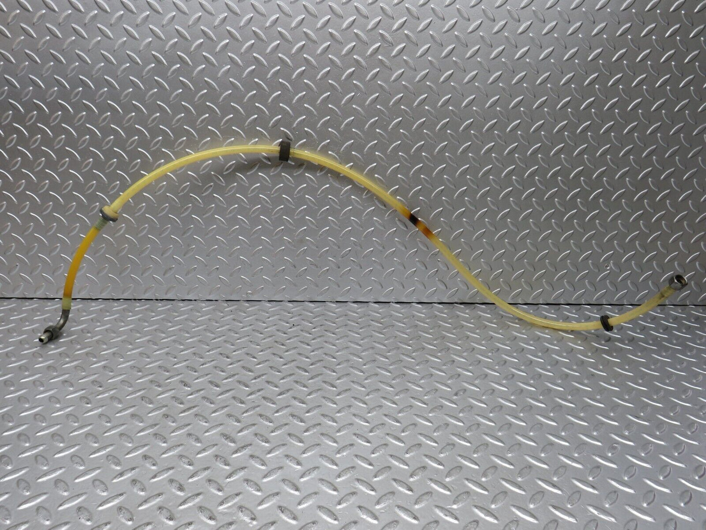 28116 Mercedes-Benz W123 280E Brake Servo Vacuum Pipe