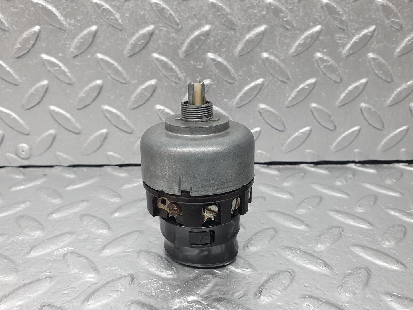 43083 Mercedes-Benz W108 280SE Headlight Switch