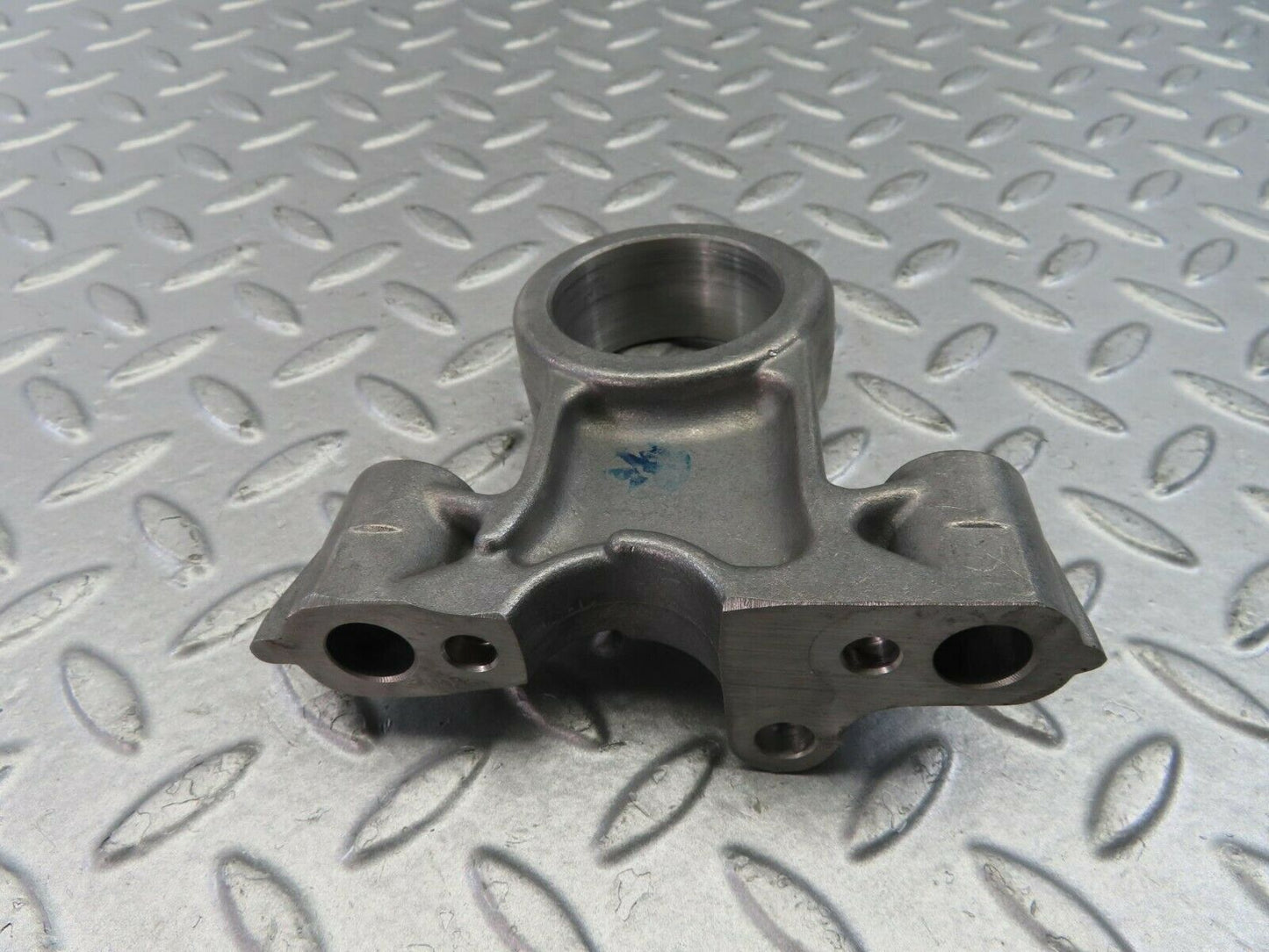 9127 Mercedes-Benz W108 Camshaft Tower Bearing 1140510016